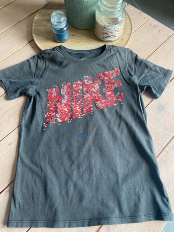 Tee-shirt Nike 8/10 ans
