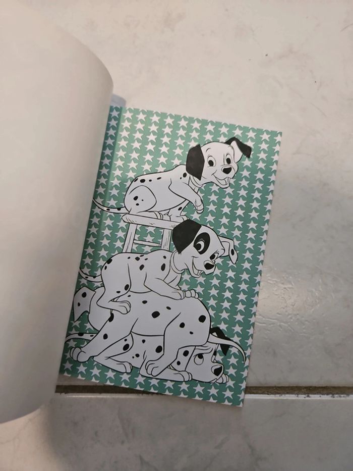 Livre incroyables coloriages Neuf cont1 - photo numéro 4