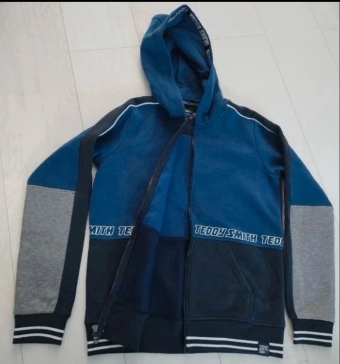 Sweat zippé à capuche - photo numéro 3