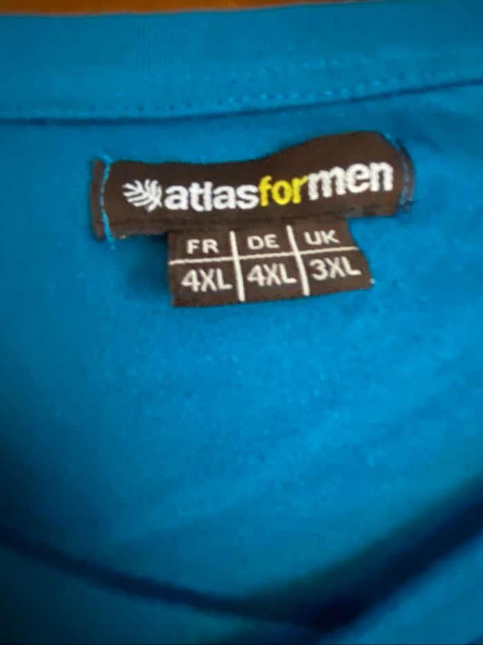 Tee shirt bleu - photo numéro 2