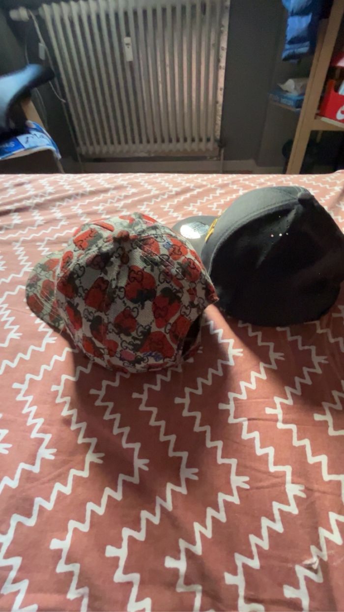 2 casquette Gucci - photo numéro 2