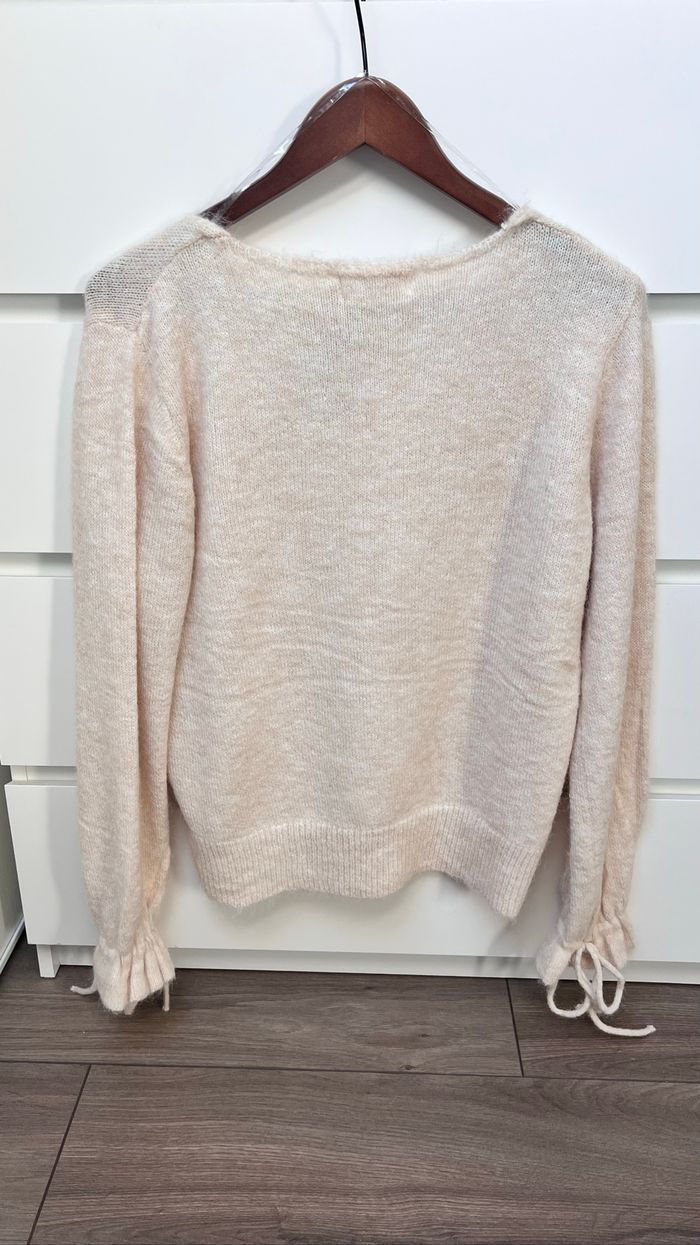 Pull col V taille unique lien aux poignets - photo numéro 2