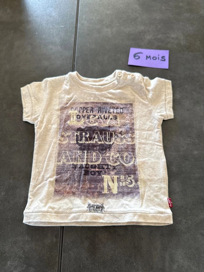 TEE shirt Levis