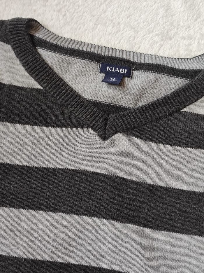 Pull à rayures gris et noir 10 ans - photo numéro 3