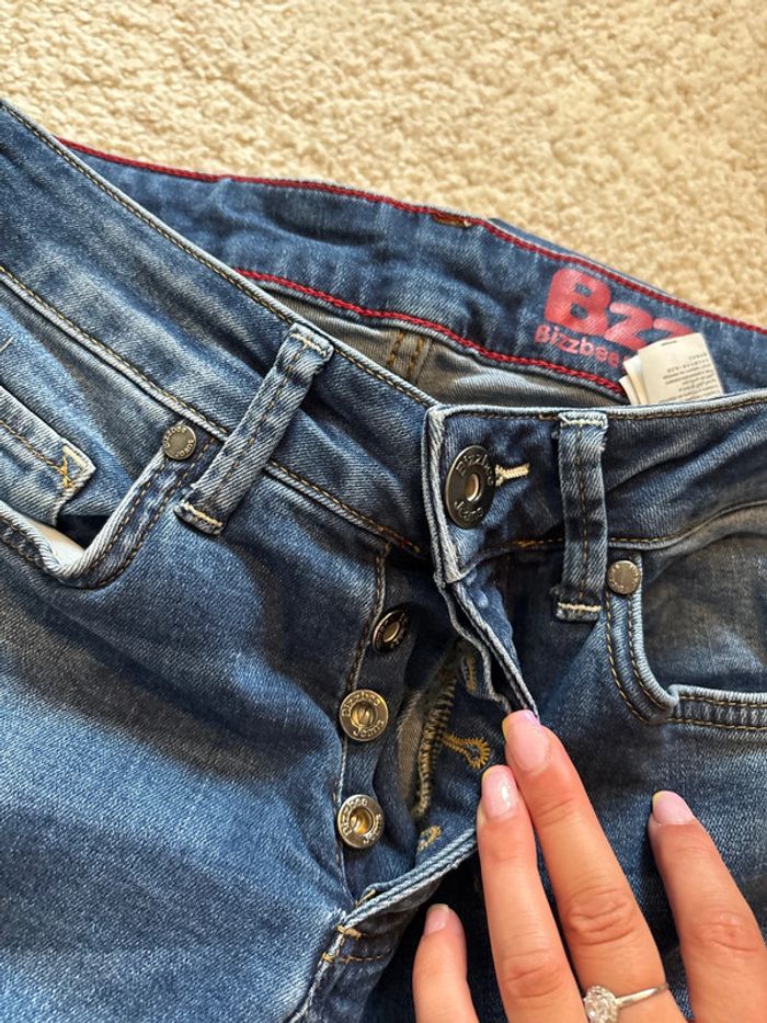 Jean à boutons taille 34 - photo numéro 5