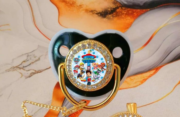 Tétine noir paw patrol - photo numéro 2