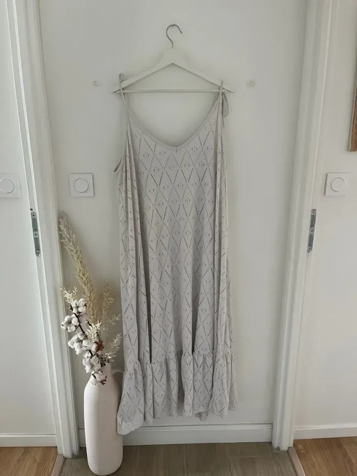 Robe longue blanche