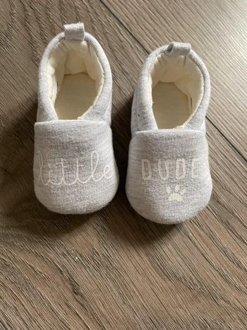 Chaussons kiabi 3-6 mois