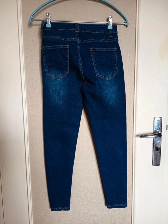 Jeans petite taille. Marque shein. - photo numéro 3