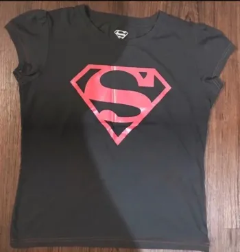 Haut T-shirt unisexe imprimer  superman vintage TM & DC comics manches courtes gris rose taille S