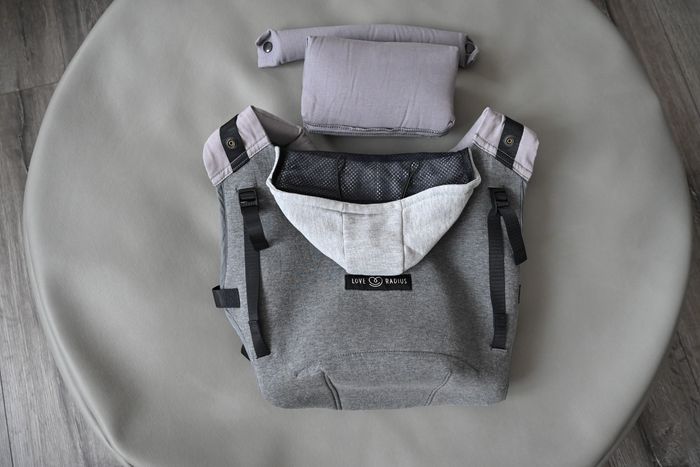 Porte-bébé Love Radius HoodieCarrier Flannel Grey 0-36+ - photo numéro 10