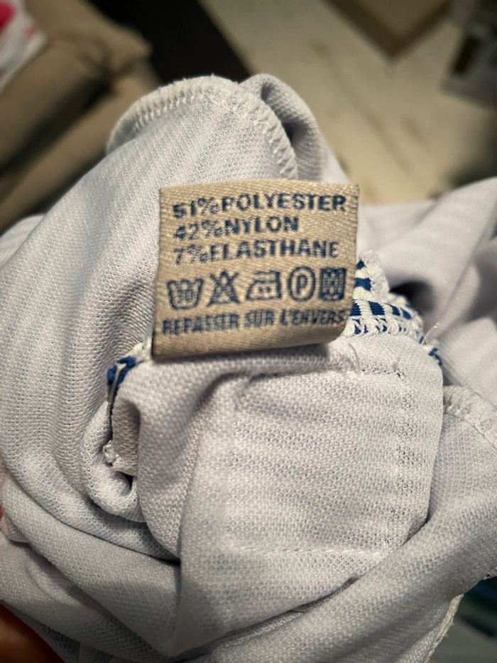 Maillot de bain neuf 64 tille 6 ans - photo numéro 4