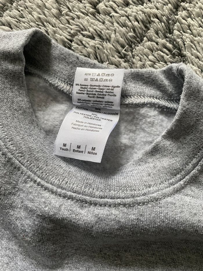 Pull gris - taille M (environ 10 / 12 ans) - photo numéro 3