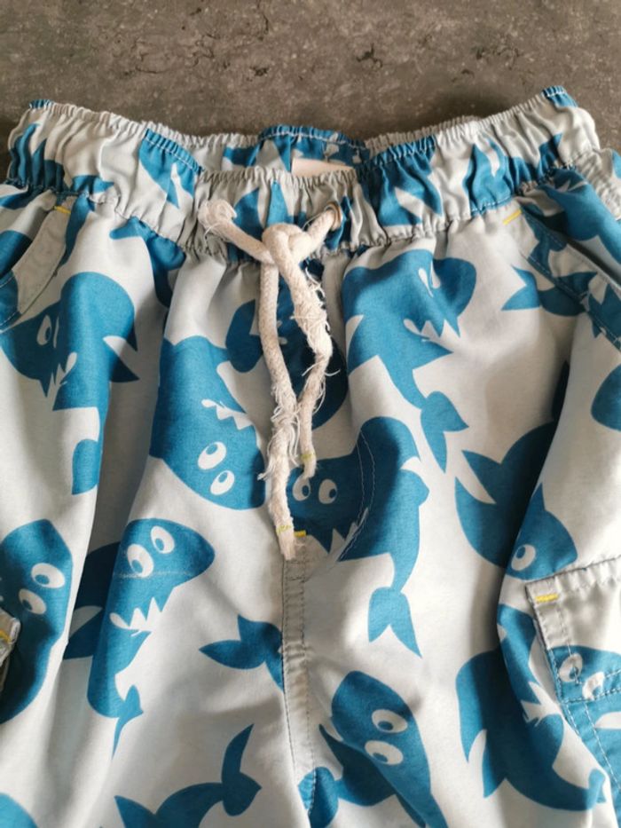 Short, de bain garçon, 6 ans. - photo numéro 3