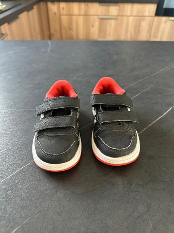 Chaussures adidas