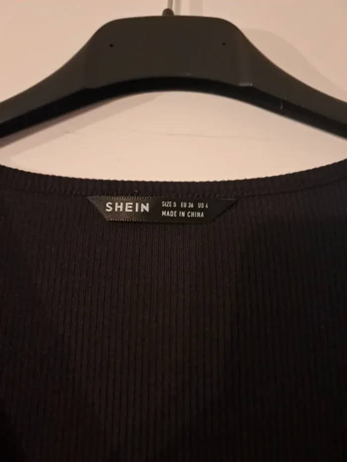 Croptop manches longues taille 36 noir - photo numéro 3