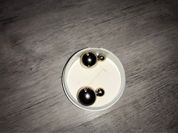 Boucles d’oreilles fantaisie doré