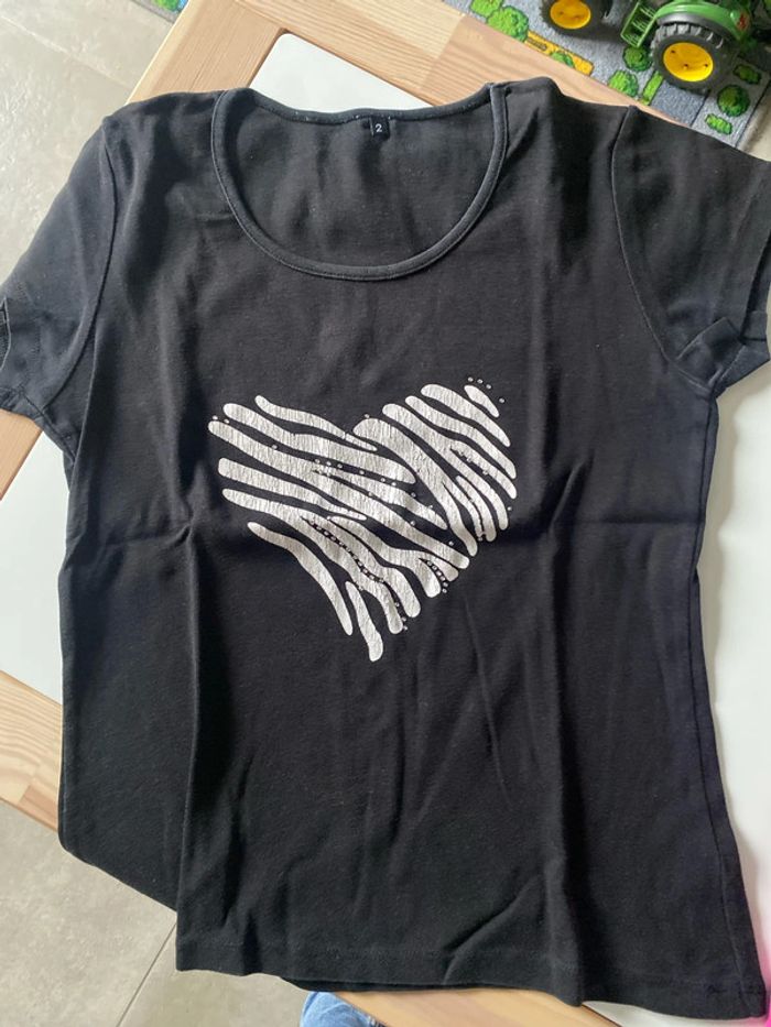 Lot 2 t-shirt taille 2 (38/40) (M/L) - photo numéro 4