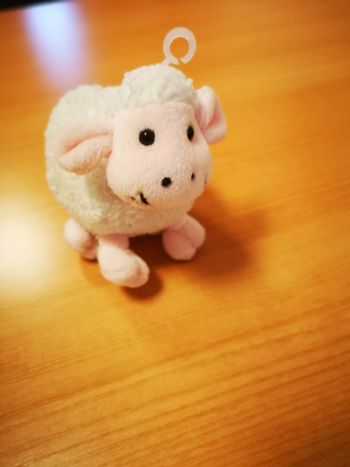 Peluche mouton neuve