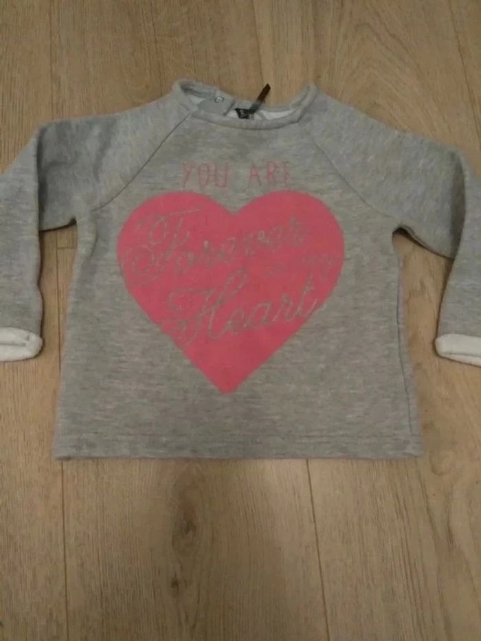 Sweat fille 18 mois - photo numéro 2