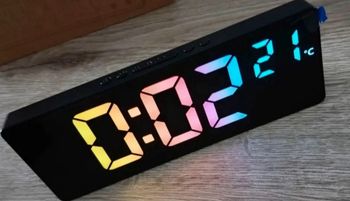 Réveil numérique LED neuf