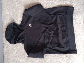 Sweat capuche Nike noir