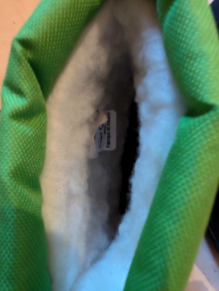 Bottes de neige 26 comme NEUVES - photo numéro 2