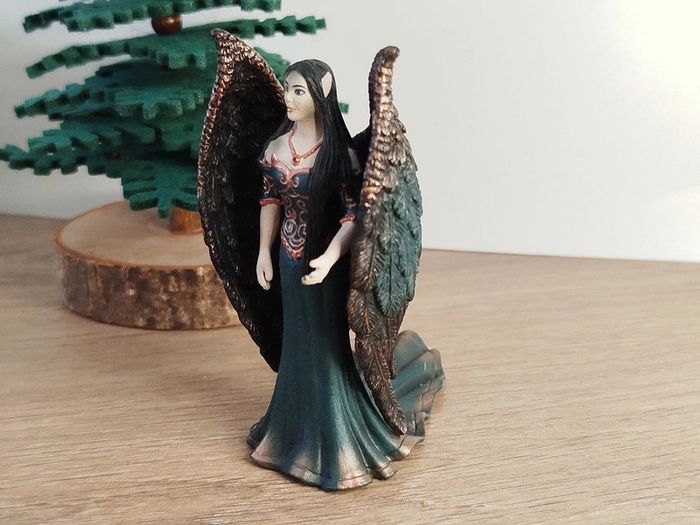 Schleich Bayala Figurine personnage elfe ailée - photo numéro 2