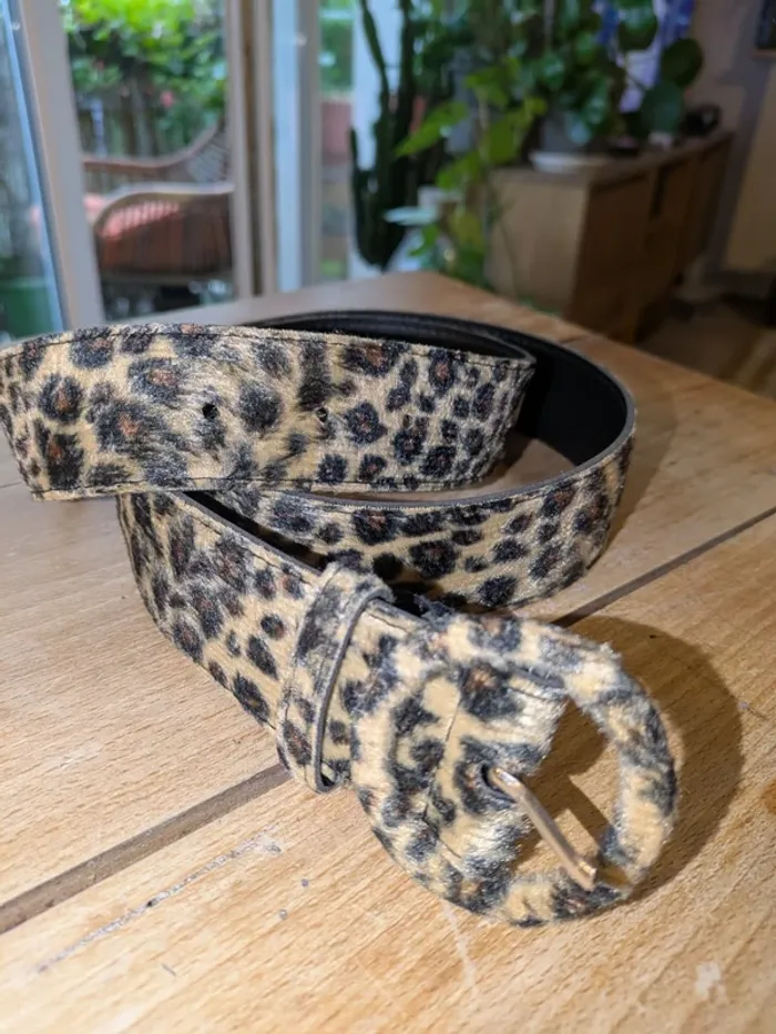 Ceinture léopard en fausse fourrure
