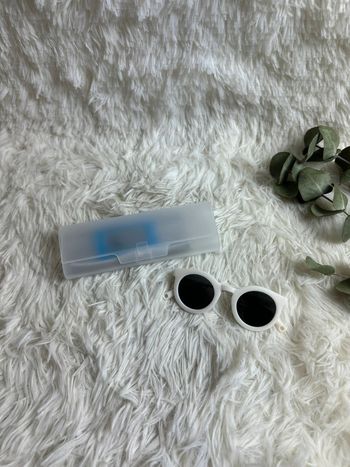 Paire de lunettes de soleil 0-2 ans