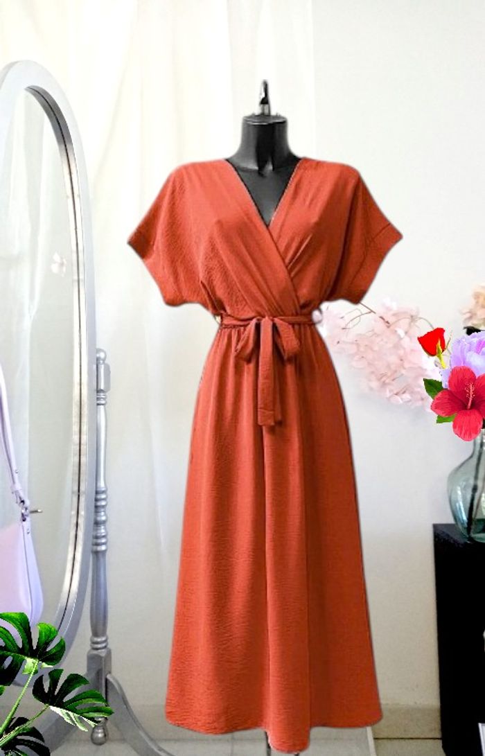 Robe longue terracotta avec ceinture