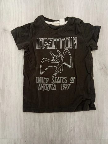 TEE shirt H&M taille 9/12 mois