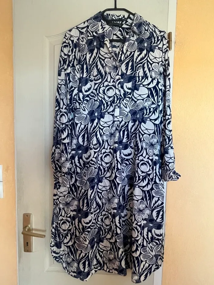 robe chemise zara bleu et blanc - photo numéro 2