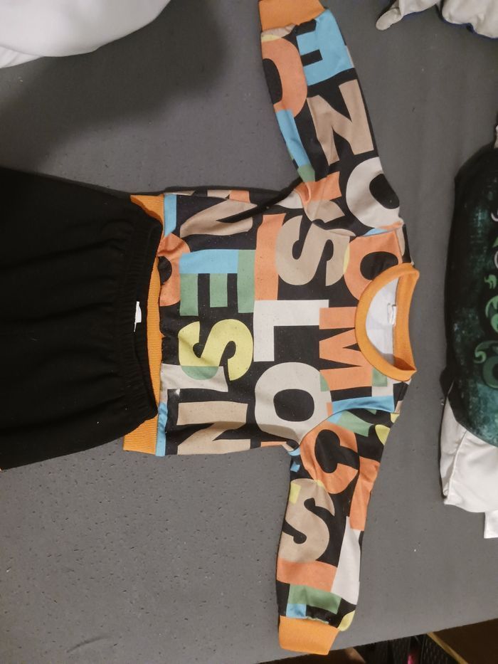 Vends ensemble 12-18mois - photo numéro 3