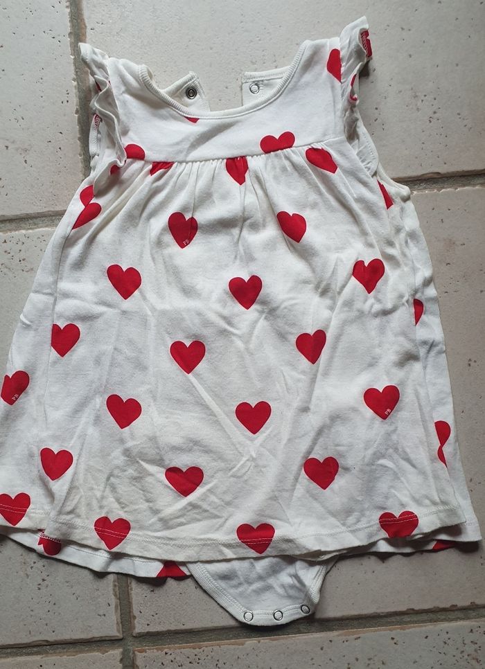 Robe à cœurs 18mois