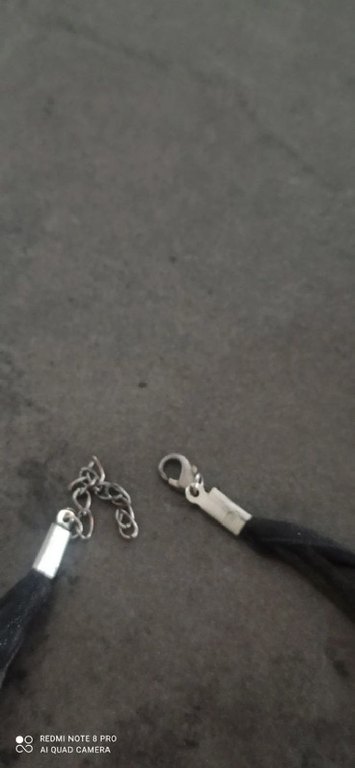 Collier sautoir fantaisie à lacet noir et argent - photo numéro 4