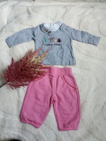 Ensemble jogging et t-shirt effet 2 en 1