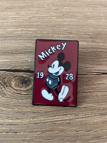 Pins Mickey rétro