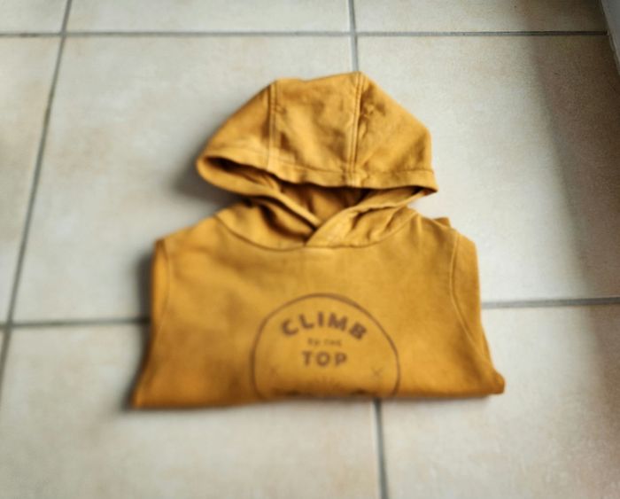 Sweat à Capuche taille 3 ans - photo numéro 4