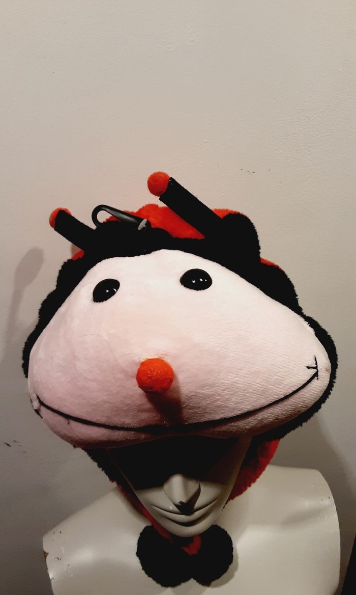 Bonnet animaux pour enfant modèle  coccinelle neuf sans étiquette 🏷