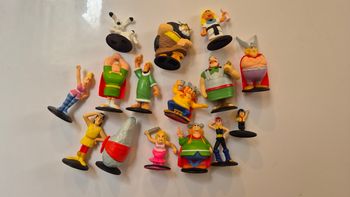 Lot Figurines asterix