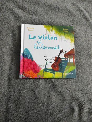 Le violon qui fanfaronnait