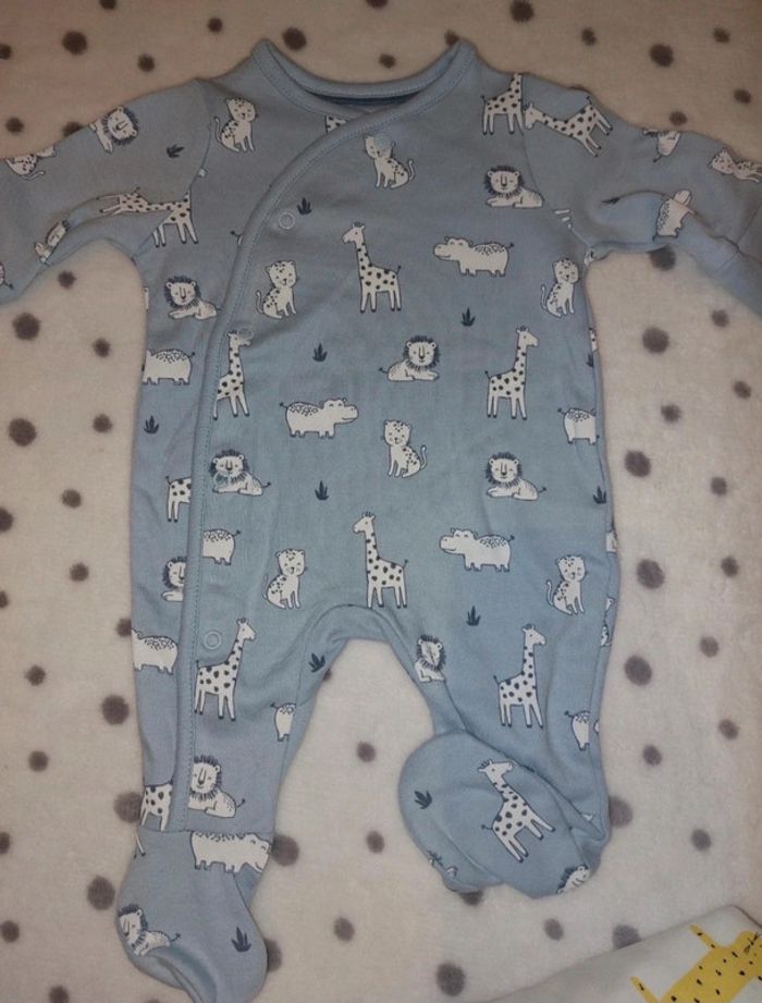 Lot pyjama bébé - photo numéro 3