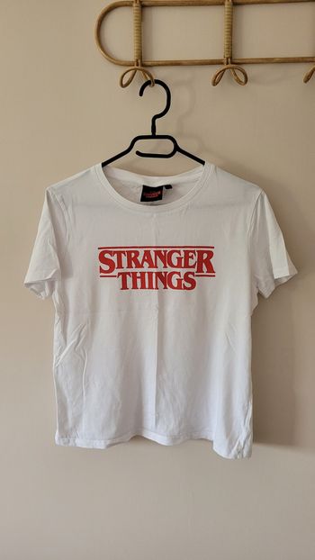 Tee-shirt stranger things