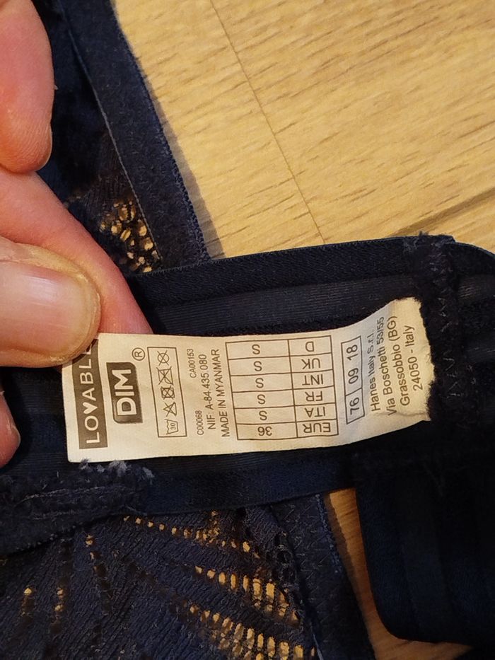 Ensemble dentelle marine DIM 36 38 - photo numéro 7