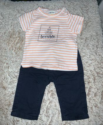 Ensemble pantalon et tee-shirts 3 mois