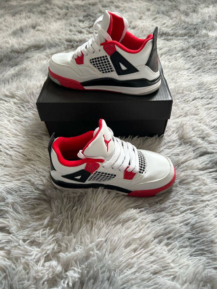 Jordan Air Jordan Retro 4 Fire Red