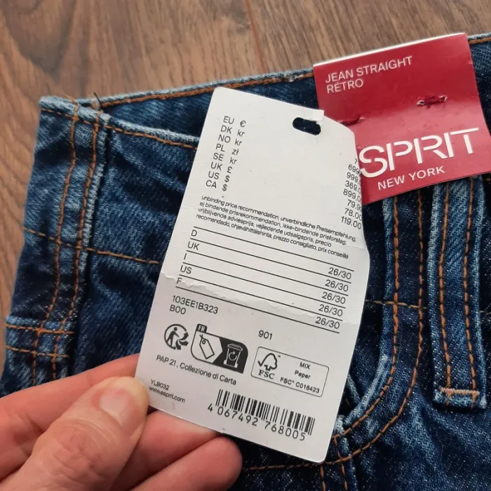 Jean Esprit taille 26/30 - photo numéro 5