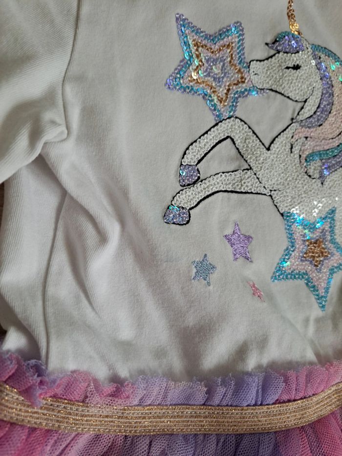 Robe 7/8 ans - photo numéro 2