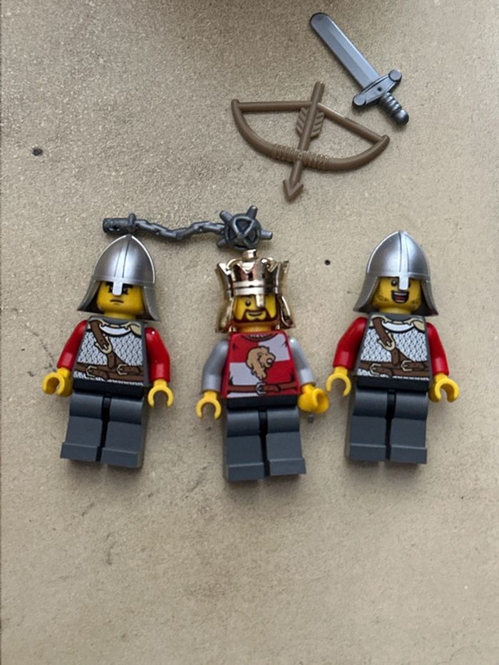 3 Figurines Lego Type médiéval - photo numéro 7